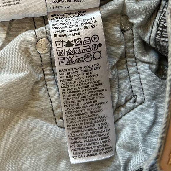 Levi's | Women’s grey Premium 501 button-fly straight leg jeans, size 24x30 - Picture 3 of 14